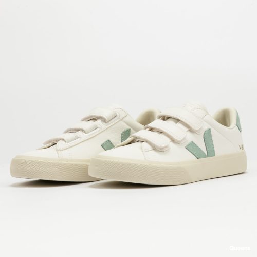 VEJA Recife Logo Chromefree Leather extra white / matcha Veja